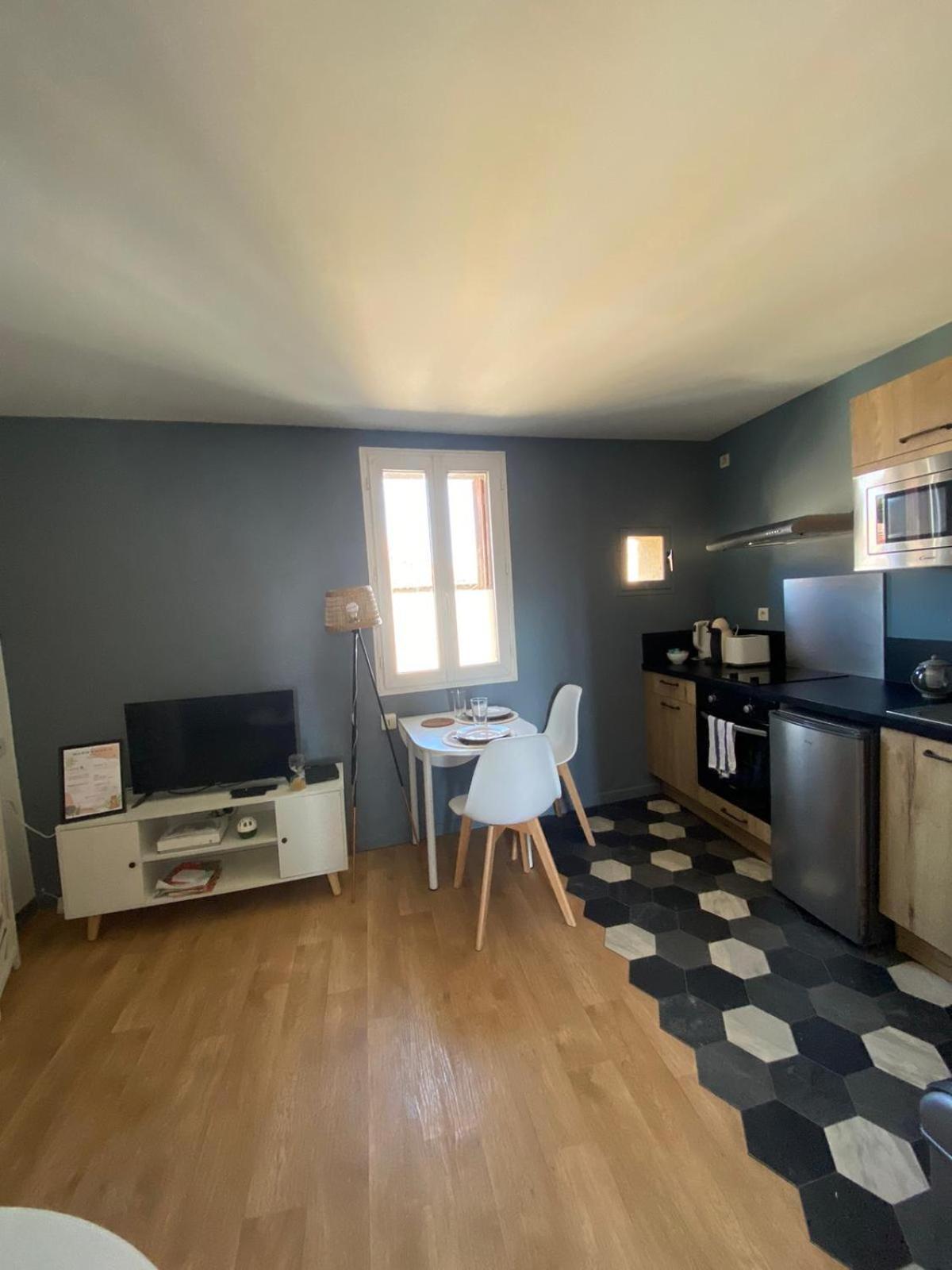 Appartement Cosy Proche Gare Narbonne Buitenkant foto